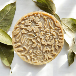 Green Clay and Ground Bay Leaf